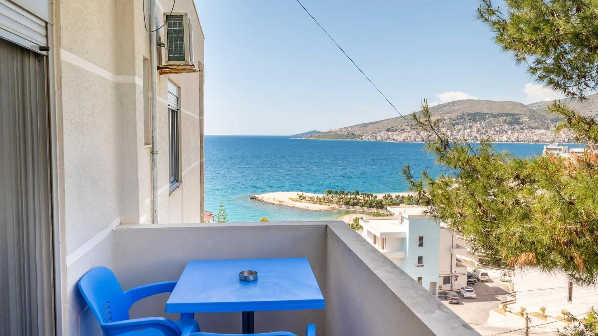 Annes 호텔 Sarandë