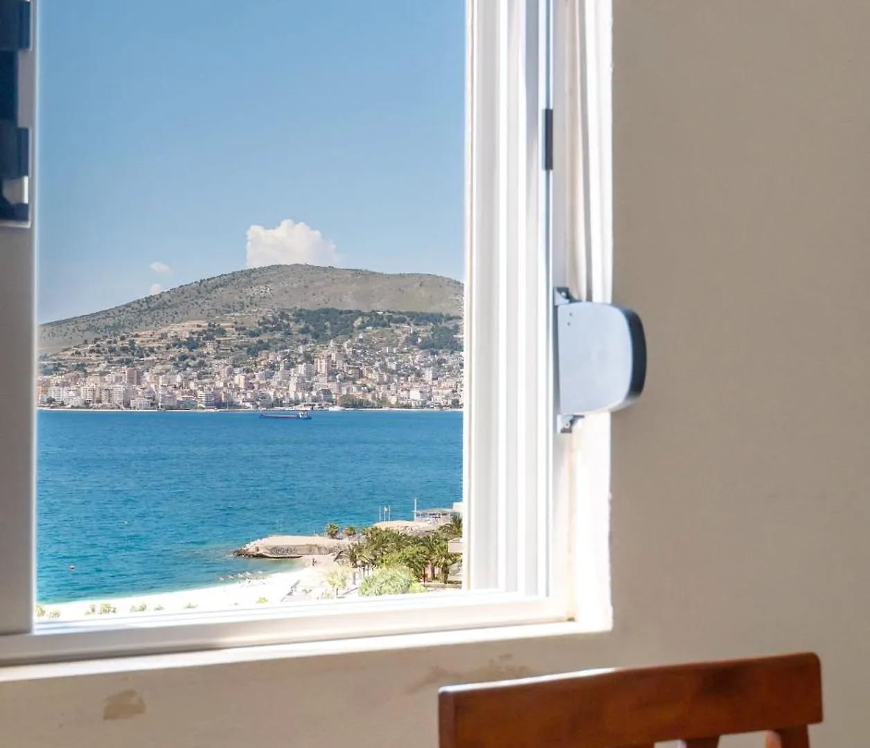 Annes 호텔 Sarandë