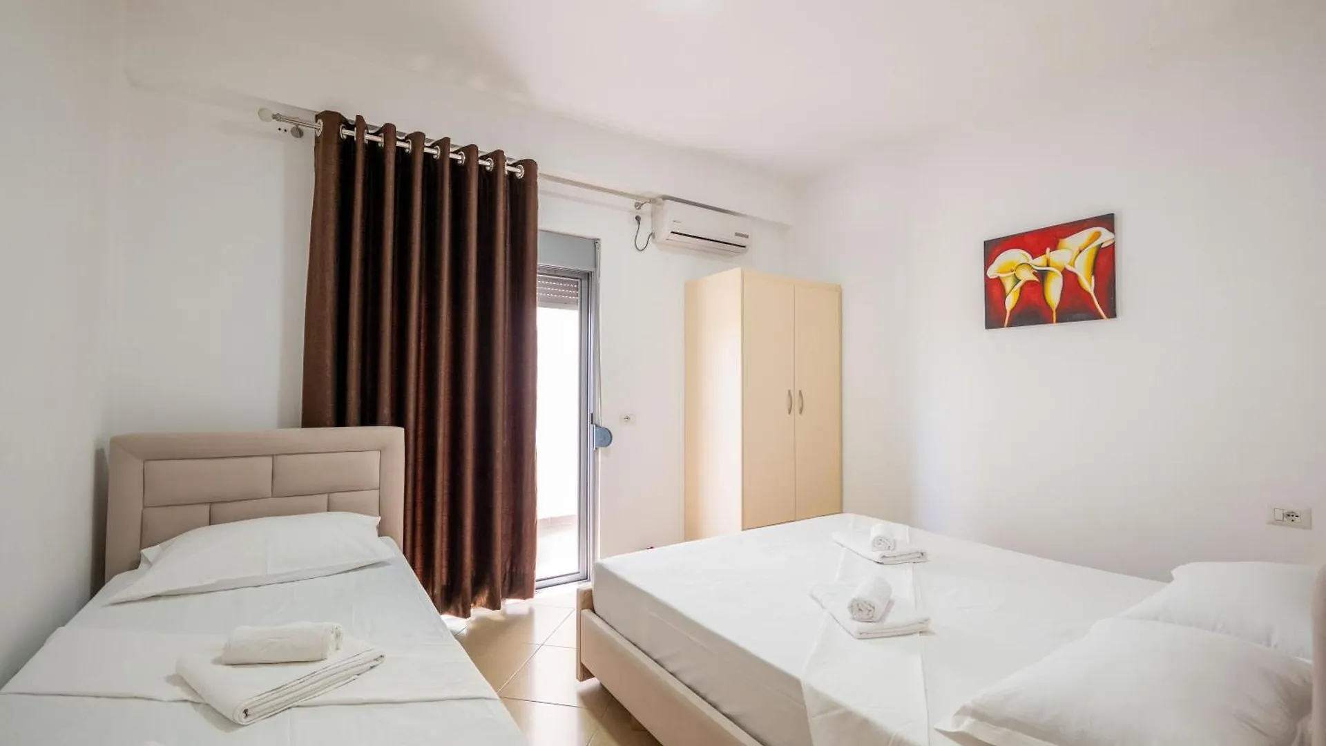 Annes 호텔 Sarandë